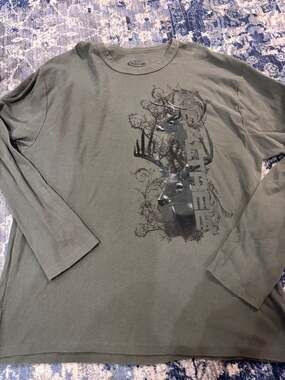 Team Realtree Long Sleeve Waffle Knit Shirt XX-Large Green Deer Graphic